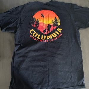 Columbia T-shirt